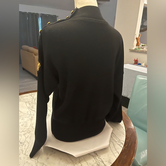 Vintage 70’s Meister Black Sweater with Gold Lion Crest & Fancy Buttons - a GEM! - Picture 12 of 14